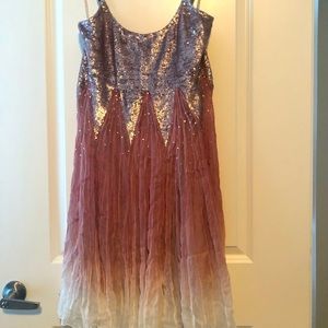 ⭐️Gorgeous Free People Dress⭐️